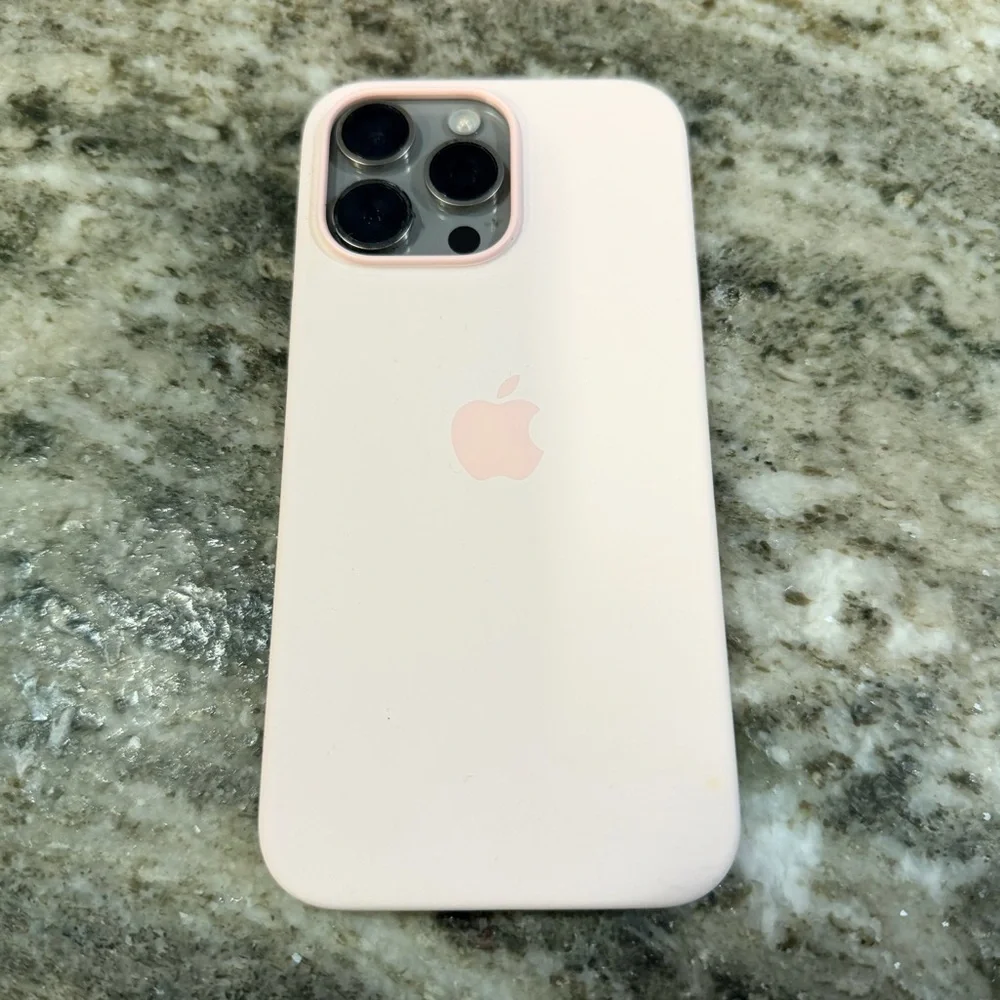 iphone 15Pro Max Case Lot